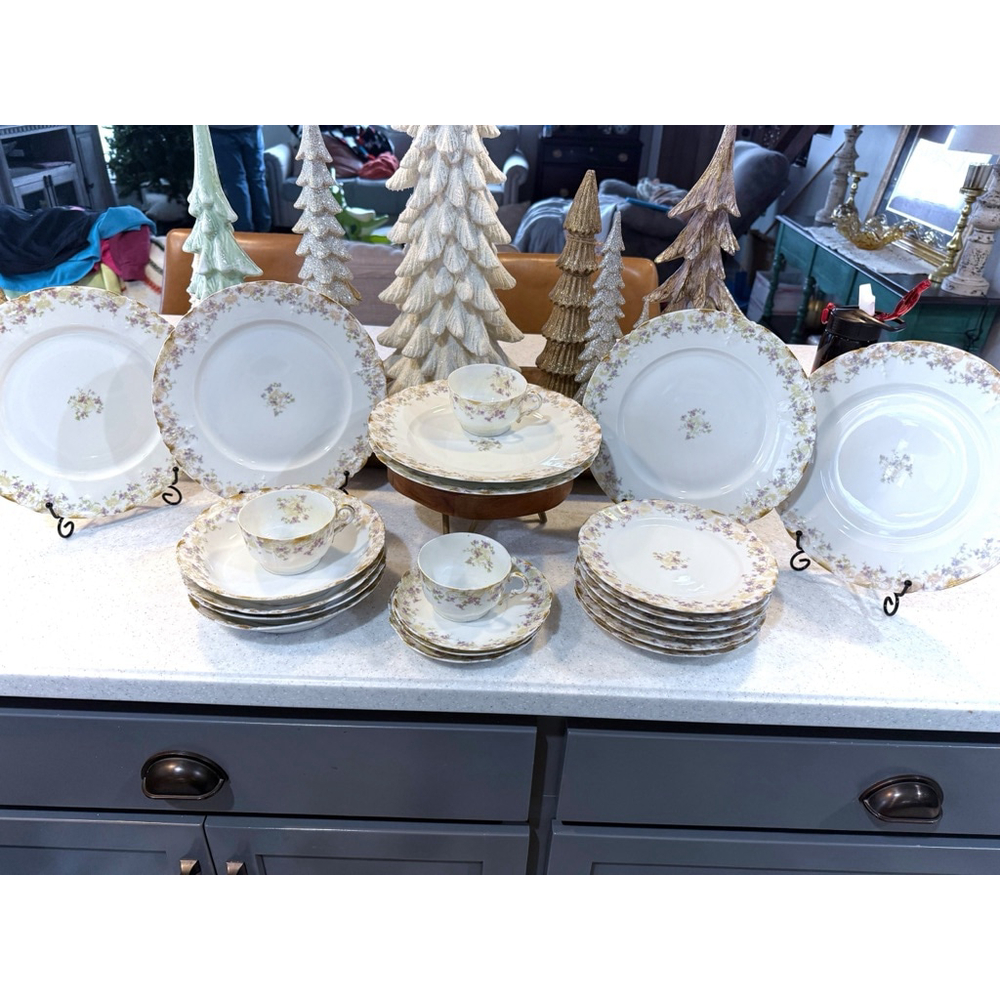Limoges Lavender Porcelain Plates, Saucers, Cups, Bowls - Picture 3 of 16